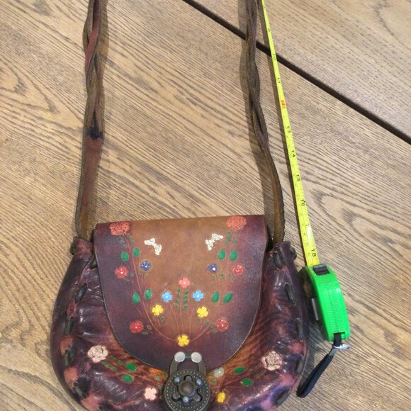 Vintage 70s Handmade Hand Tooled Cowhide Leather Crossbody Handbag - Picture 15 of 15